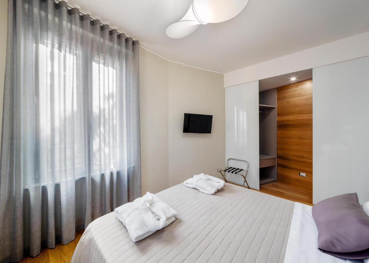 30Cavour Luxury Suites Павия Экстерьер фото